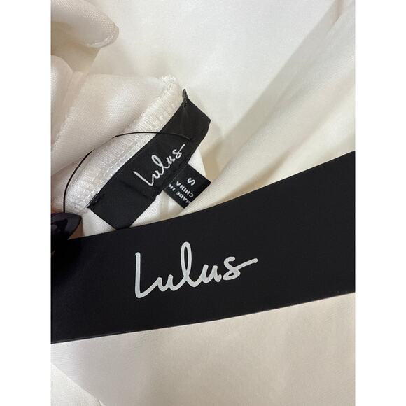 NWT Lulus Moments to Remember White Sleeveless Wide-Leg Cutout Jumpsuit Classy S - Picture 10 of 12